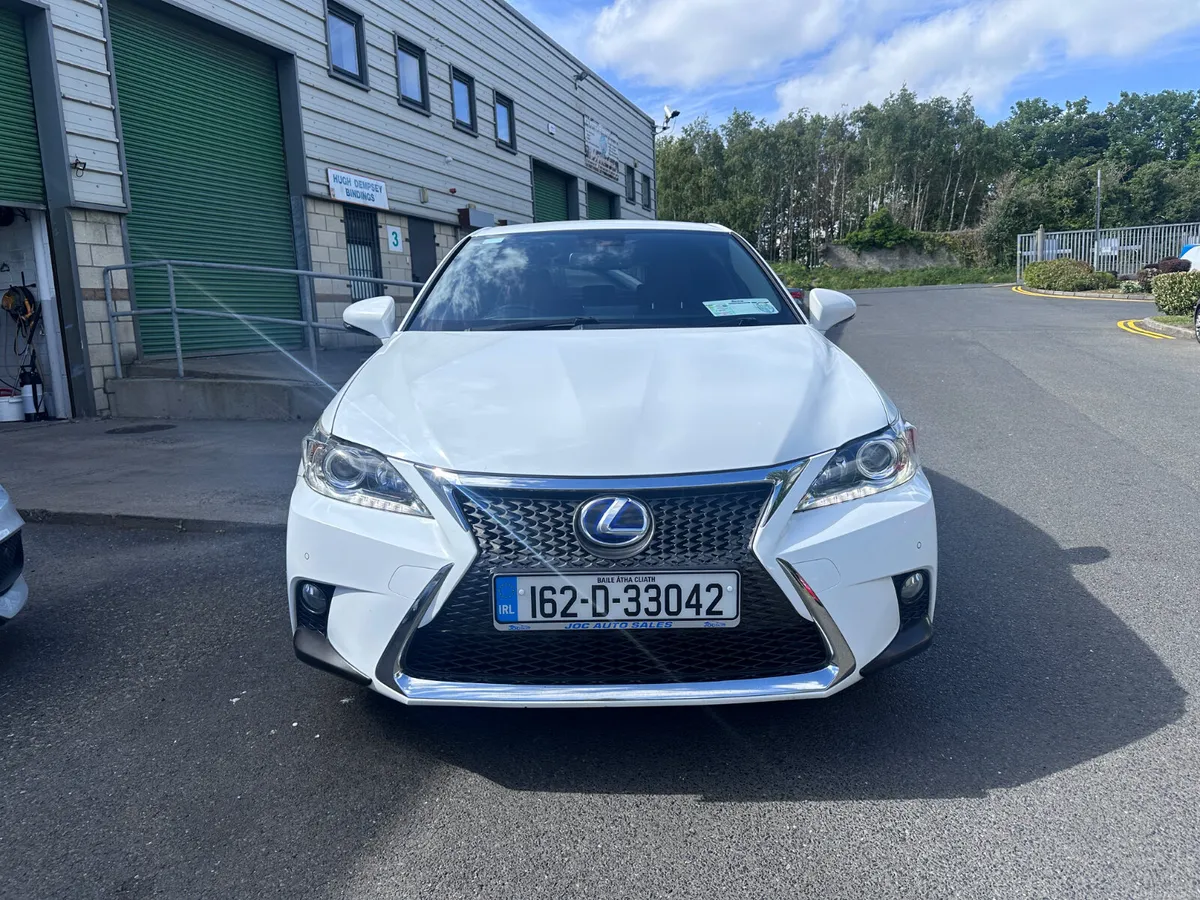 Lexus CT200H F Sport, 2016 - Image 3