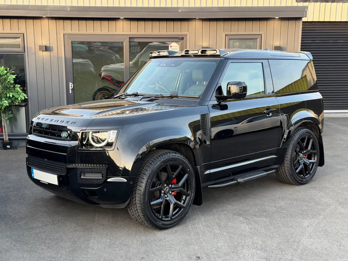 2025/252 LANDROVER DEFENDER 90 HARDTOP XDYNAMIC - Image 1