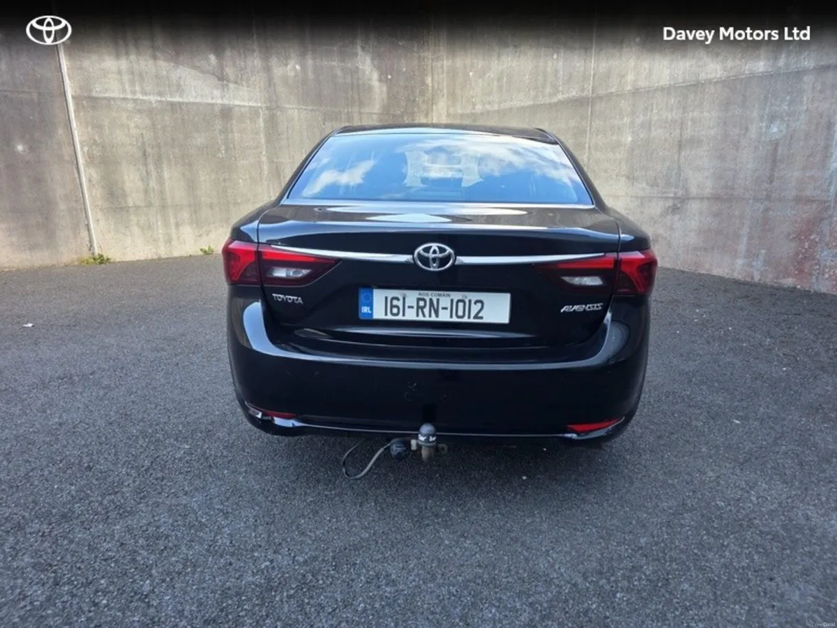 Toyota Avensis AVENSIS 1.6D LUNA SAL - Image 4