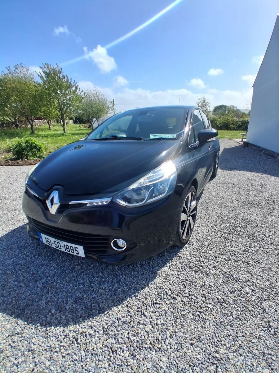 Renault Clio 161. Well Maintained, New Timing Belt - Image 2