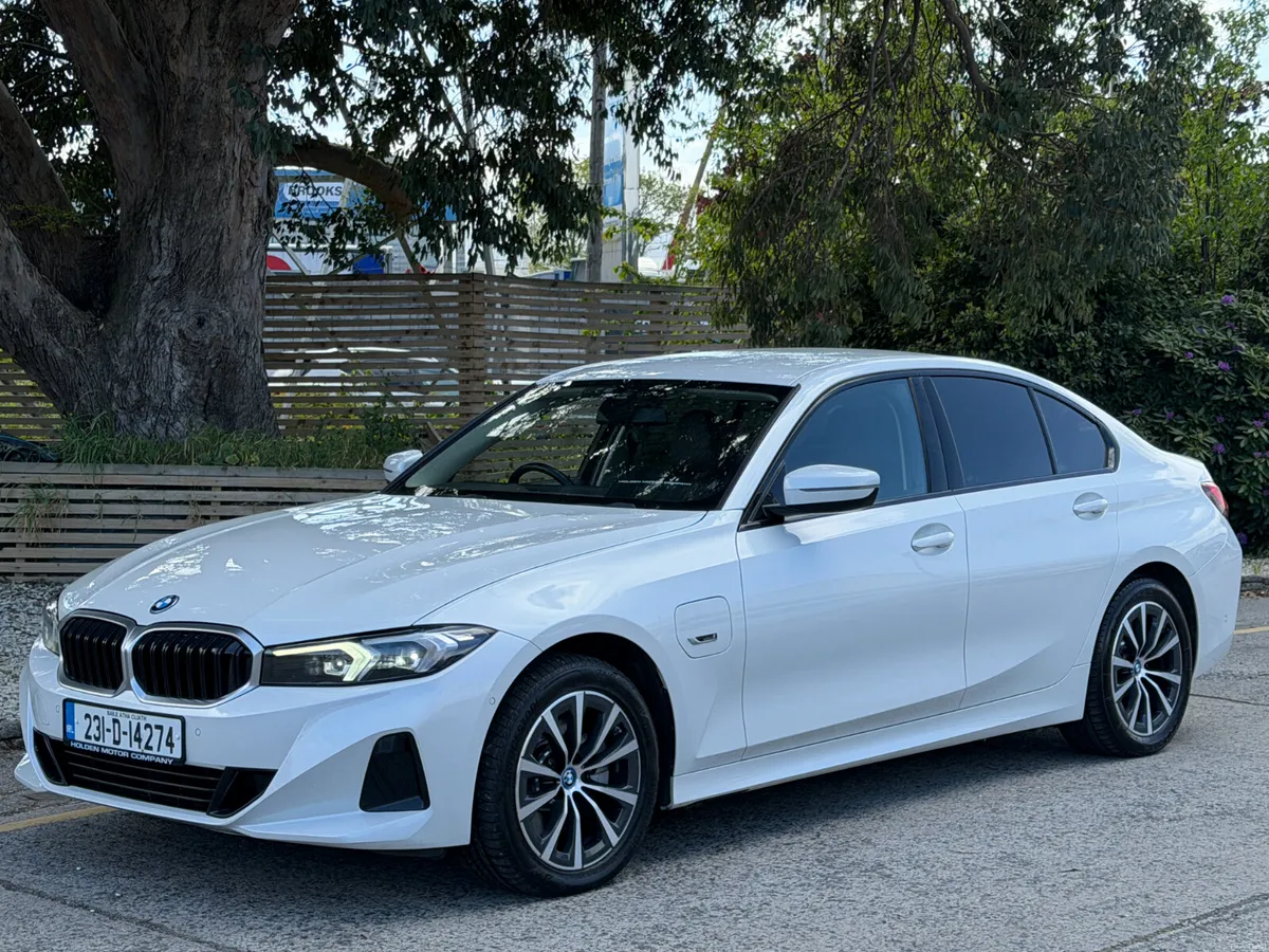 2023 BMW 3-Series..X-DRIVE..2 KEYS..HUGE SPEC - Image 2