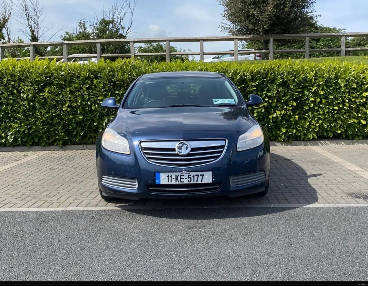 VAUXHALL INSIGNIA 2.0 DIESEL NCT 06/26 - Image 3