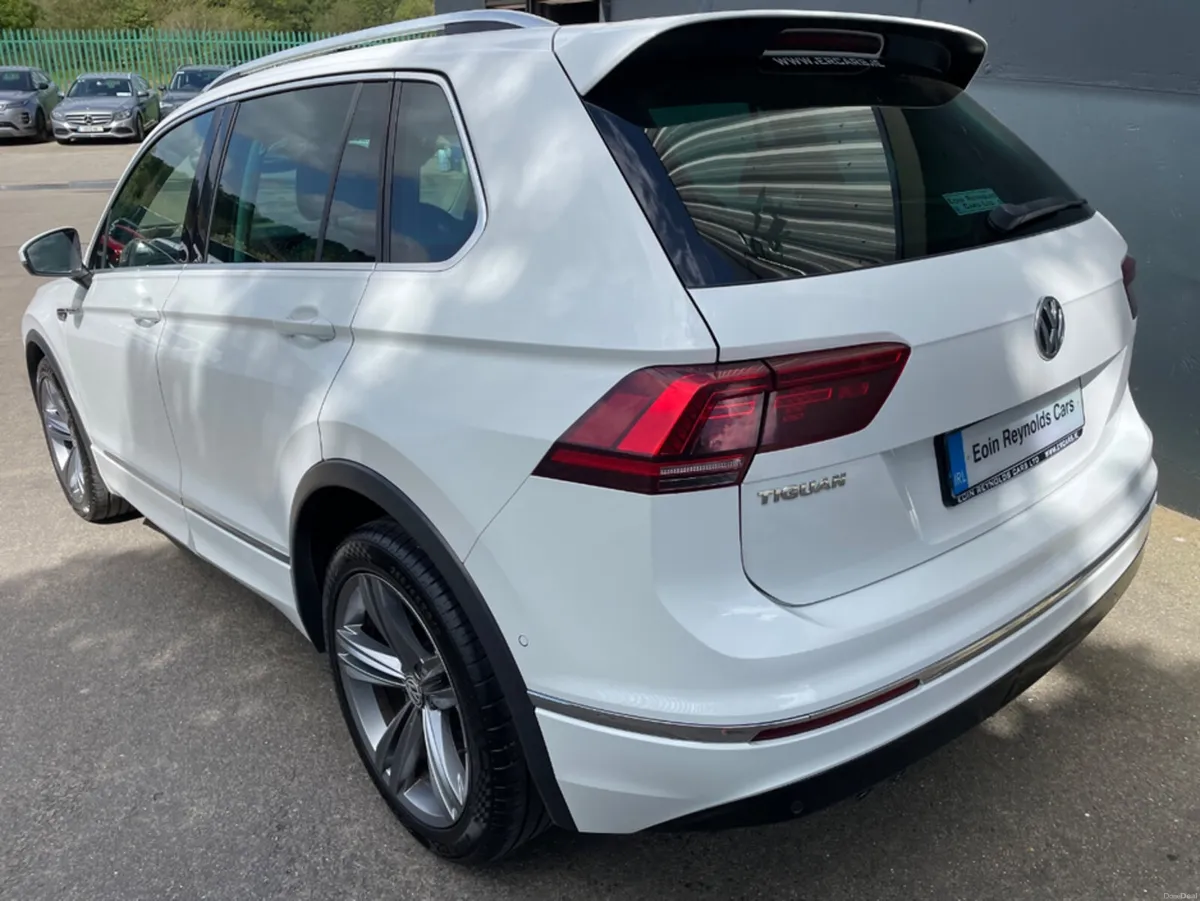 Volkswagen Tiguan R-LINE 2.0 TDI D7F 150HP LOW KMS - Image 4