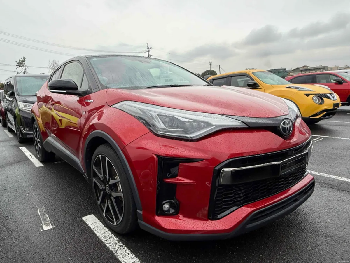 Toyota C-HR AUTOMATIC HYBRID 1.8 PETROL //HIGH SPE