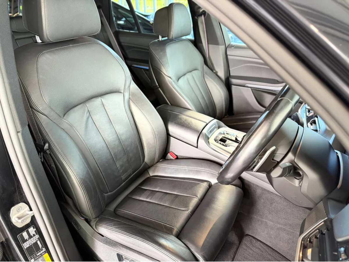 BMW X5 XDRIVE45E M SPORT AUTO - Image 3