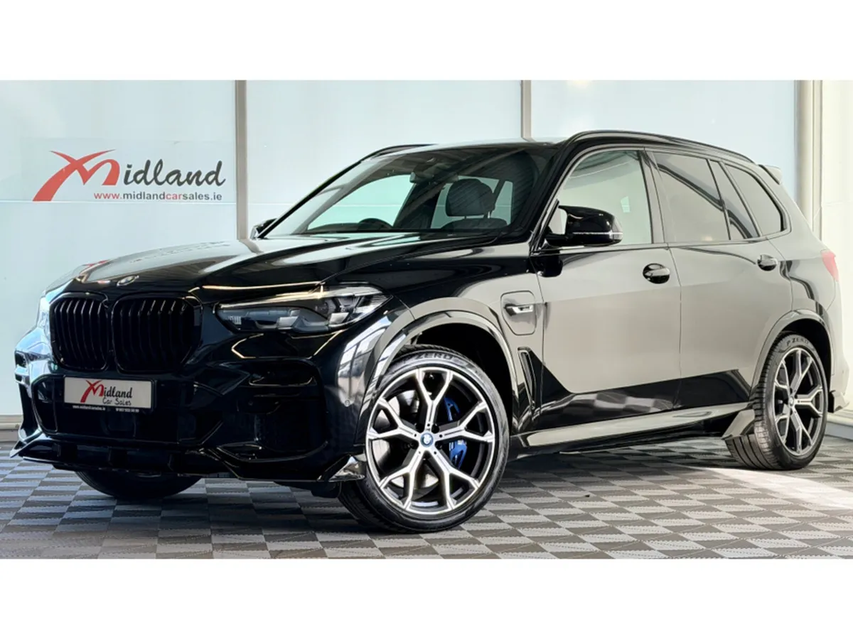 BMW X5 XDRIVE45E M SPORT AUTO - Image 1