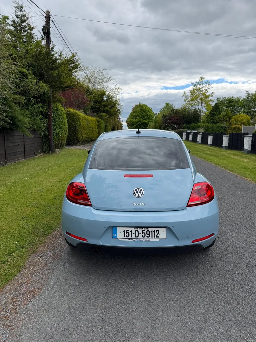 Volkswagen Beetle 2015 - Image 3