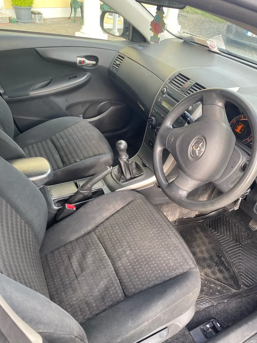 SOLD - 08 D4D Toyota Corolla - Image 3