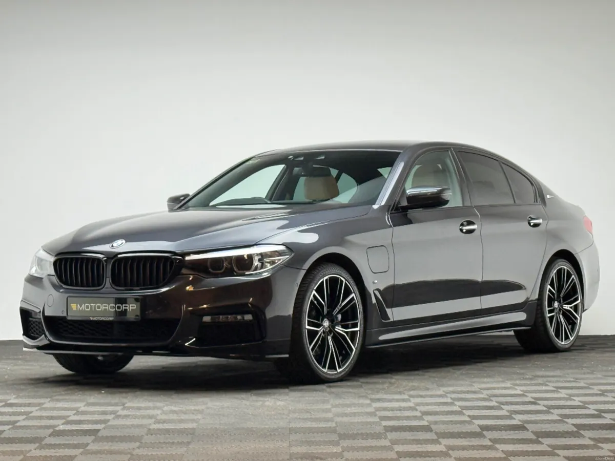 BMW 5-Series 530E M SPORT - Image 3