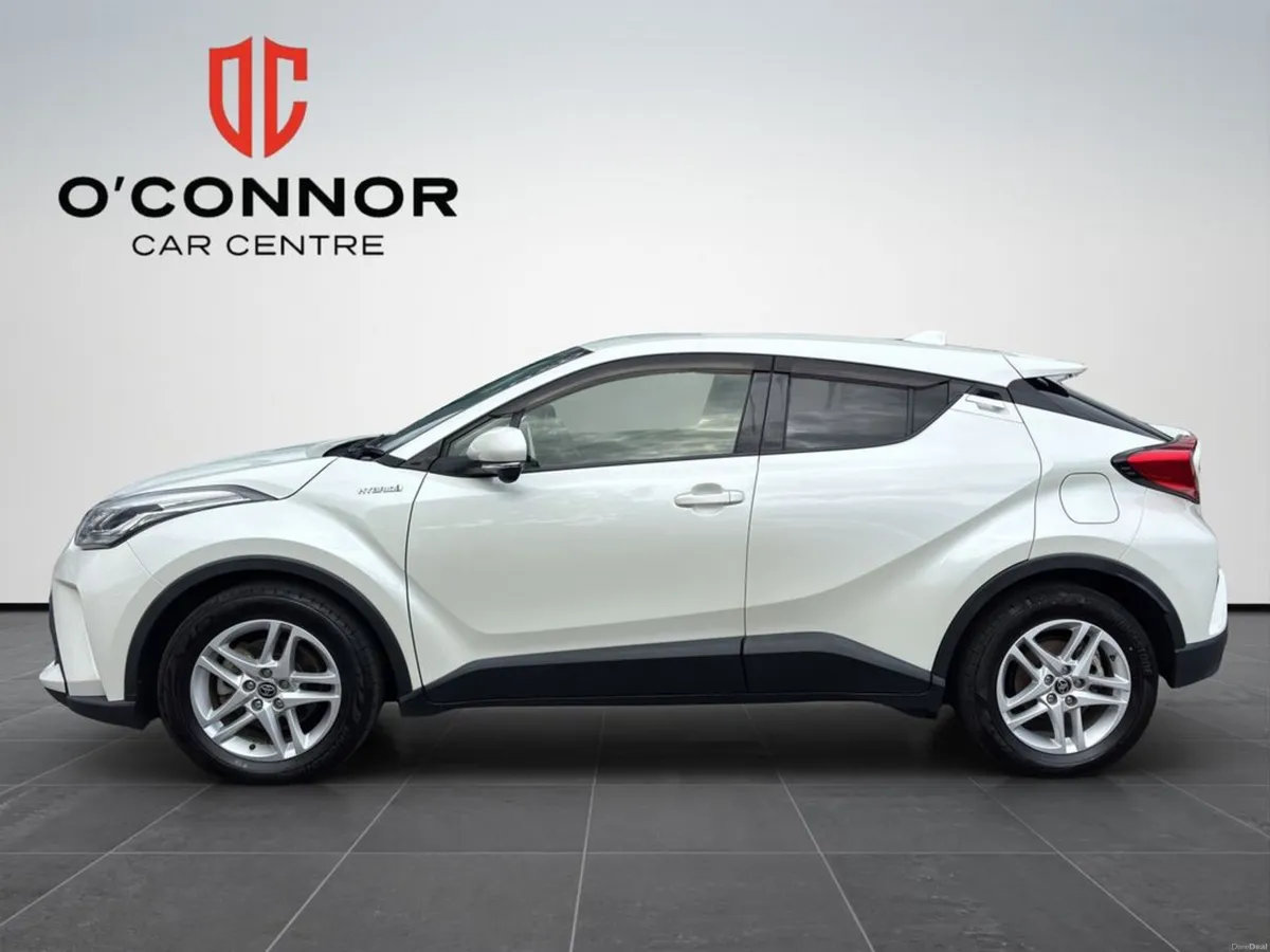 Toyota C-HR Looks like a concept car… just one you - Image 2