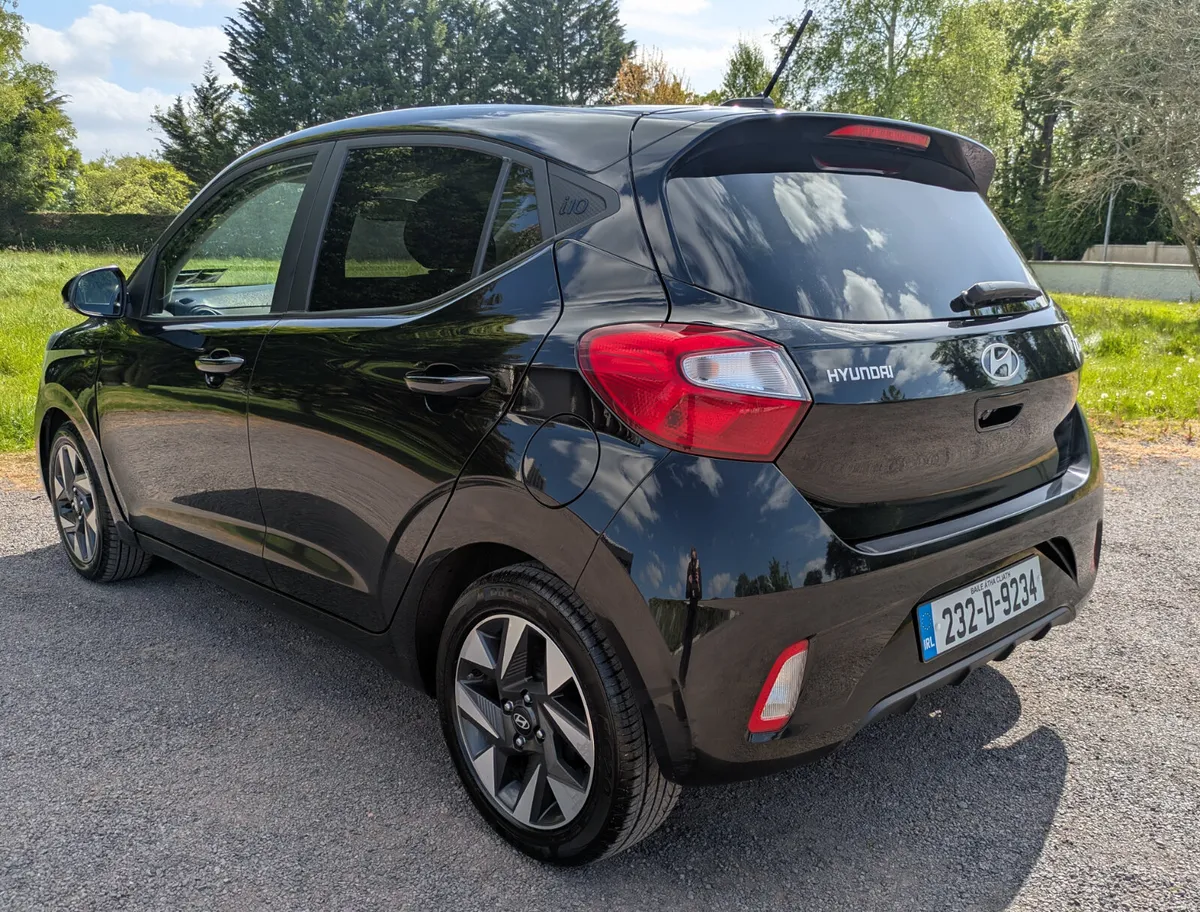 Hyundai i10 Deluxe Plus 2023 - Image 5