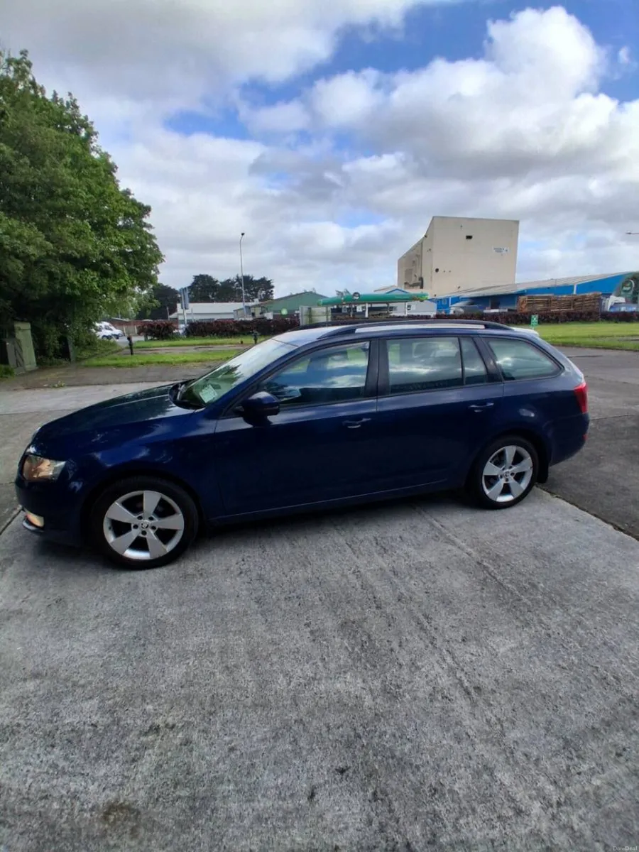 2015 Skoda Octavia Diesel Estate just passed nct - Image 3