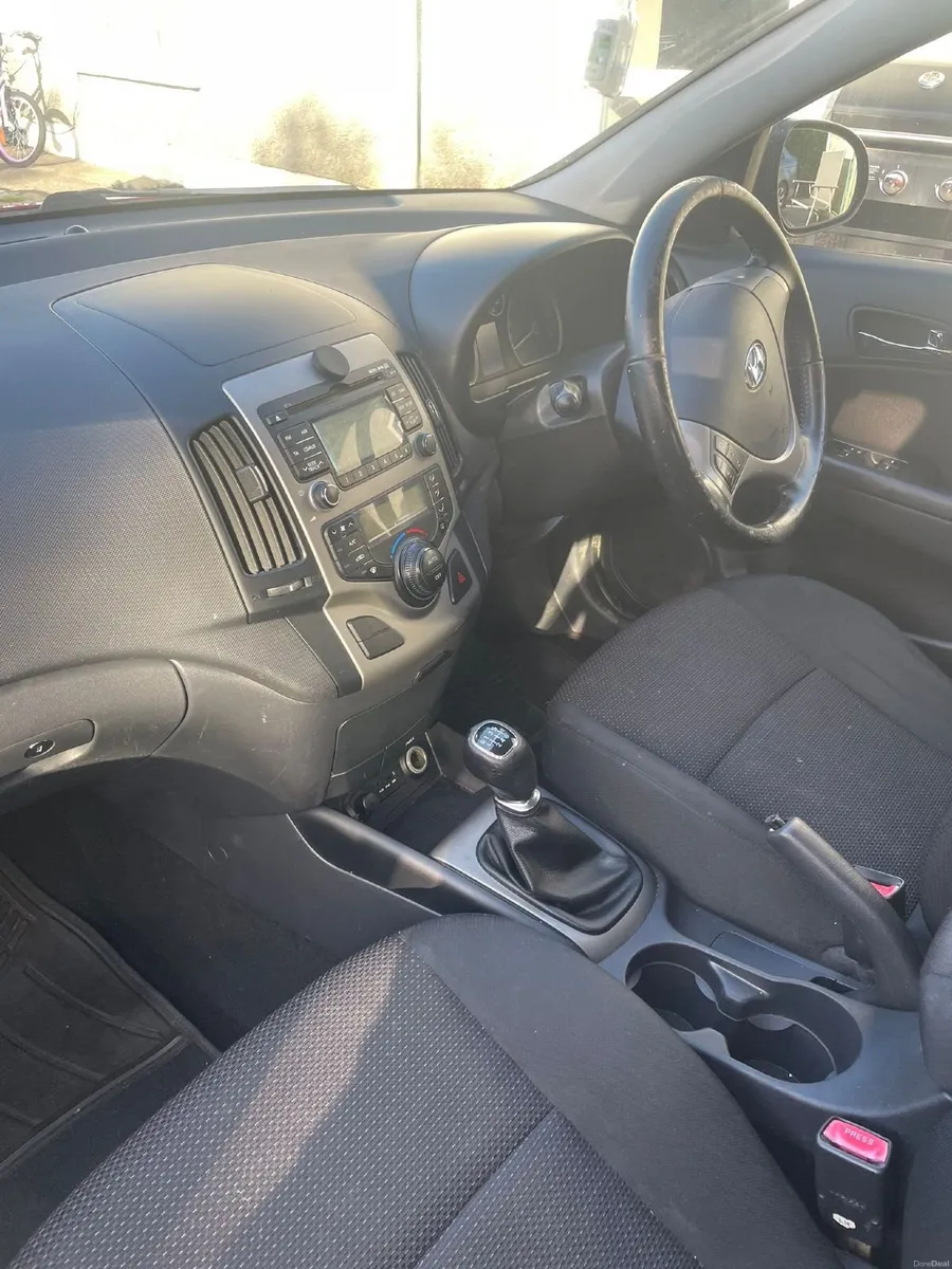 Hyundai i30 2011 - Image 4