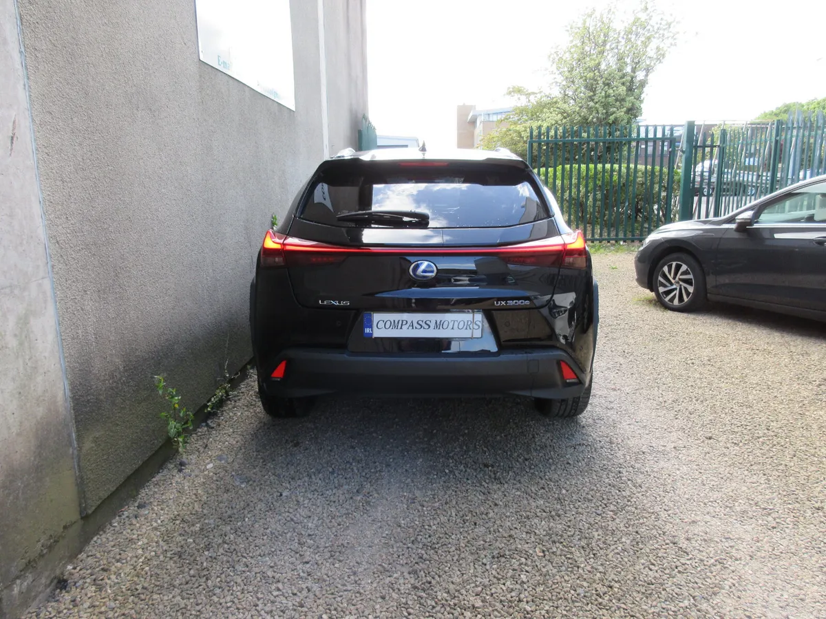2023 Lexus UX 300E FULL ELECTRIC - Image 4
