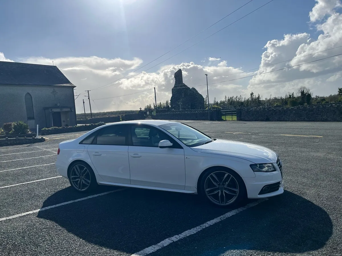11 Audi A4 S Line Black Edition 170bhp - Image 4