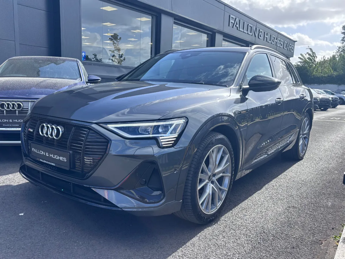 AUDI E-TRON BLACK EDITION 55 QUATTRO 95KwH BATTERY - Image 6