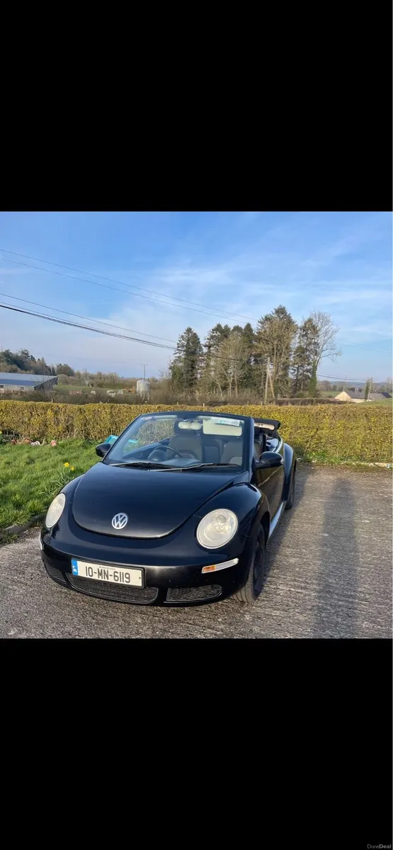2010 VW Beetle Cabriolet 1.9TDI Diesel Convertible - Image 4