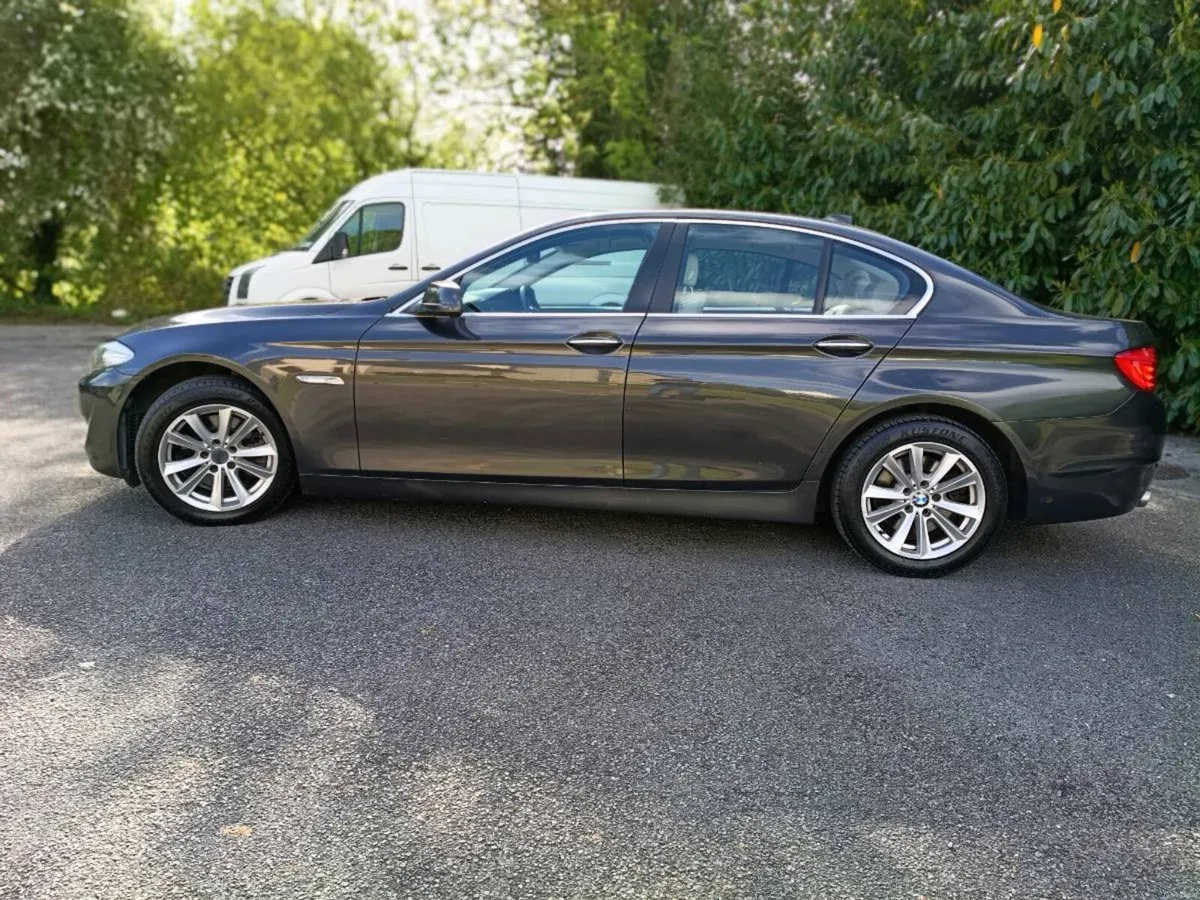 2012 BMW 520D Automatic - Image 4