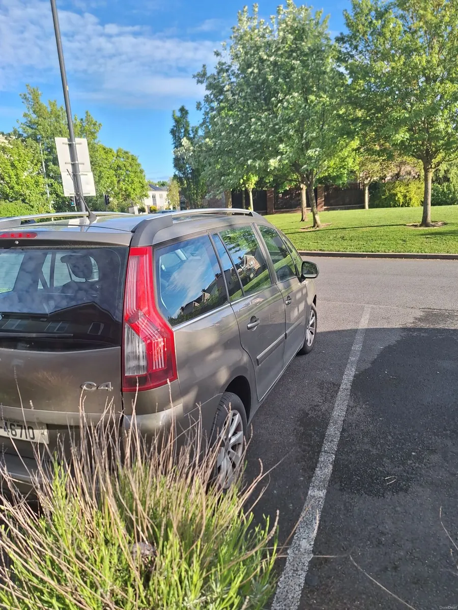 Citroen C4 Picasso 2011 - Image 4