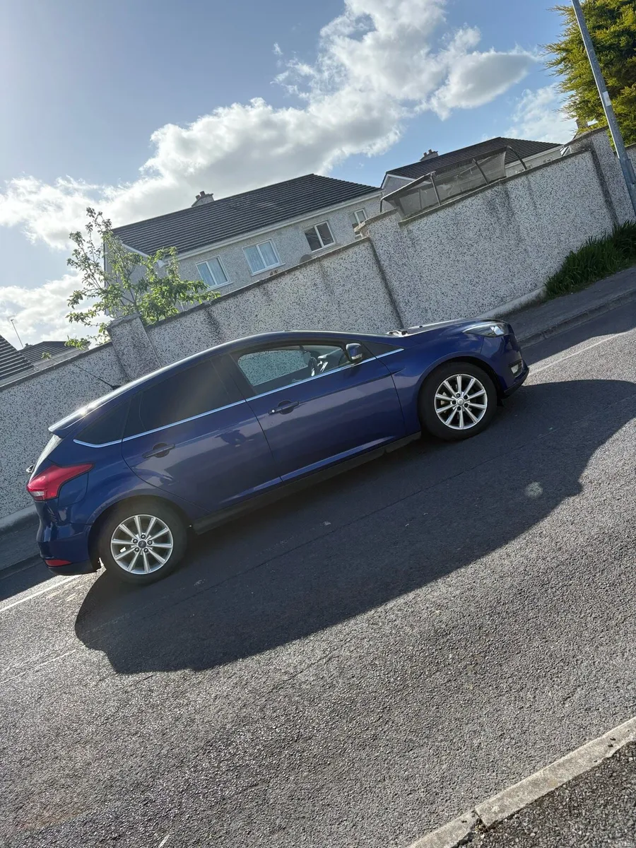 FORD FOCUS - Image 3