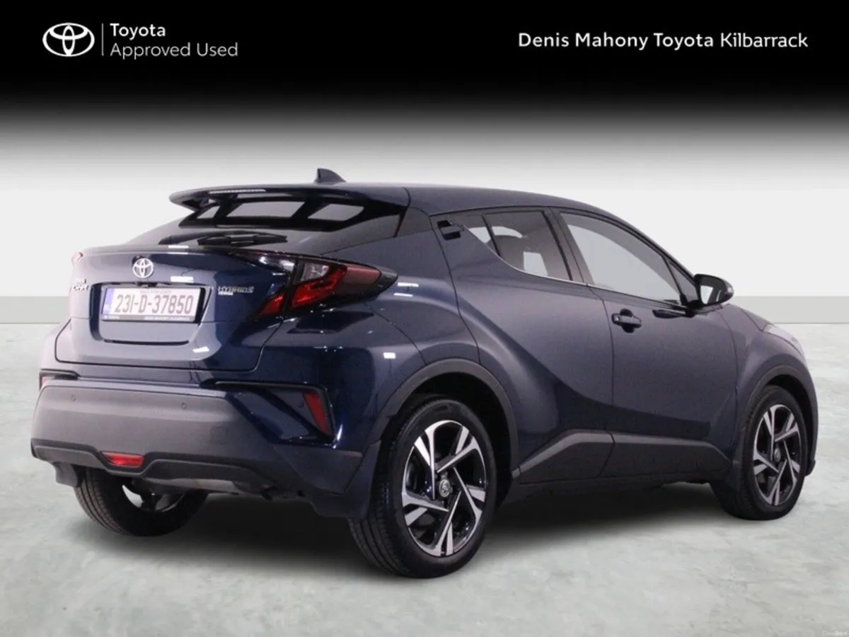 Toyota C-HR Hybrid Sport - Image 2