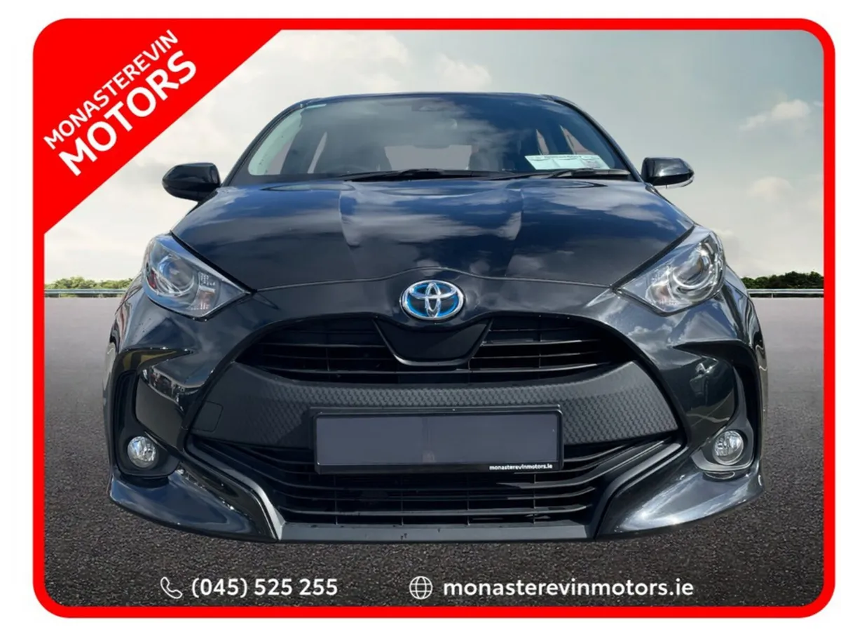 Toyota Yaris 1.5 HYBRID LUNA 4DR - Image 5