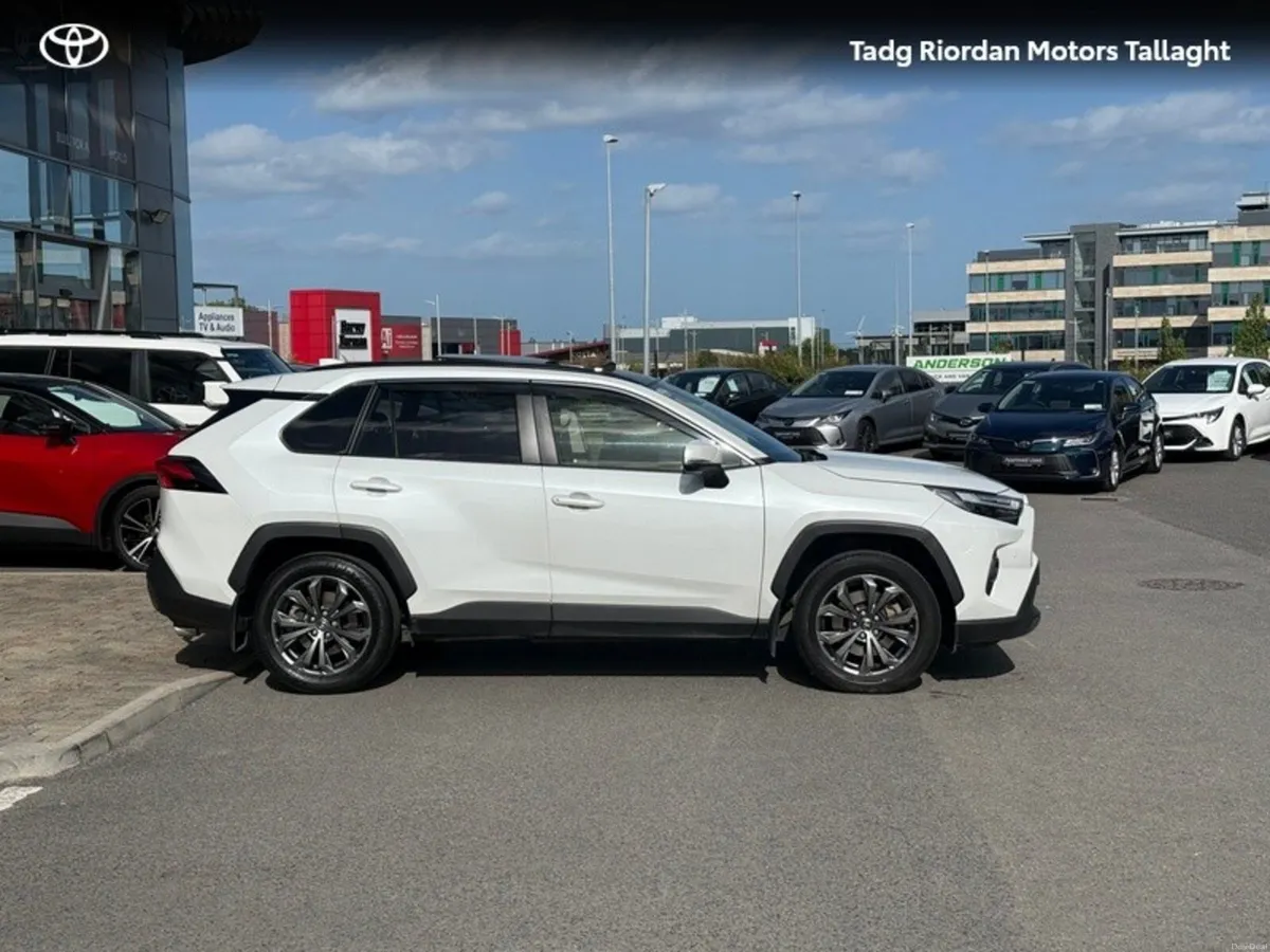 Toyota RAV4 RAV4 HYBRID PLATINUM FWD - Image 3