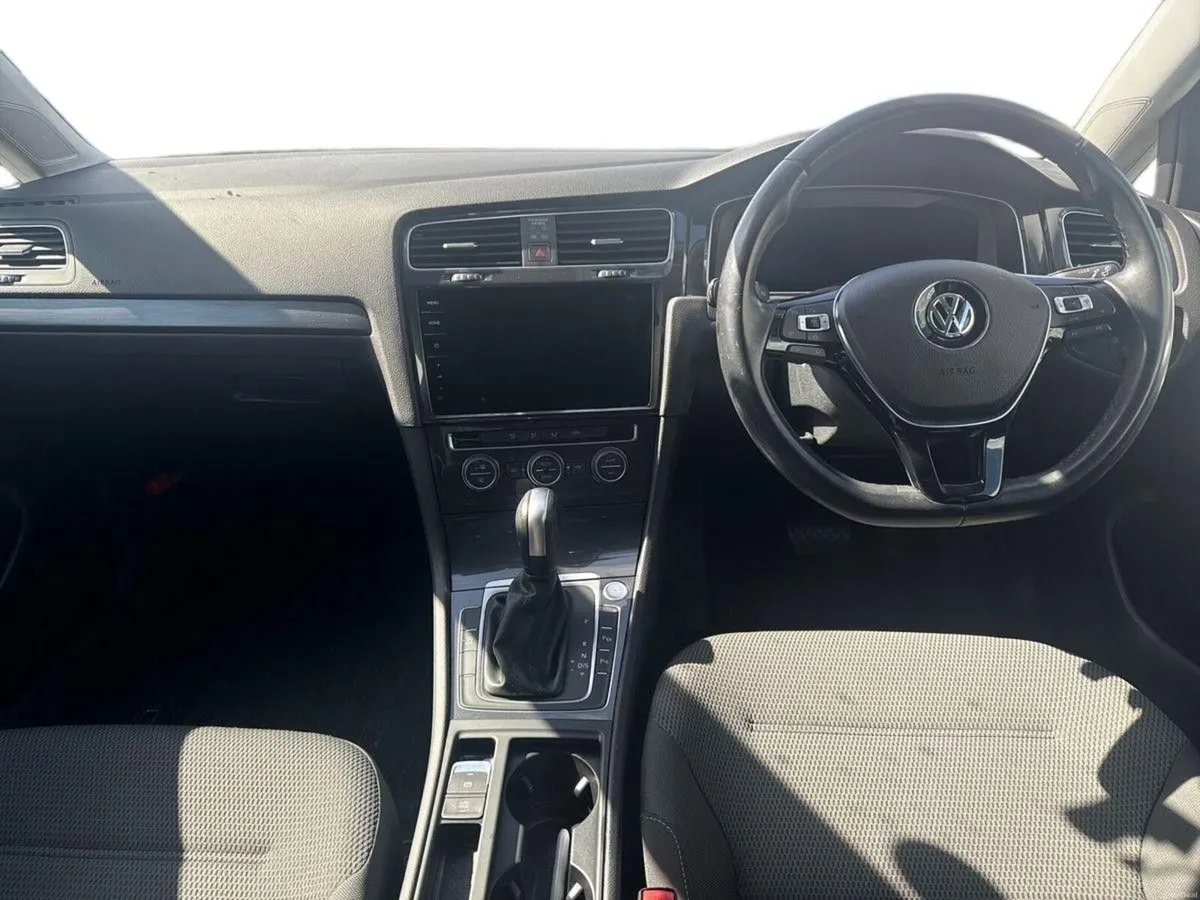 Volkswagen Golf COMFORTLINE - Image 2