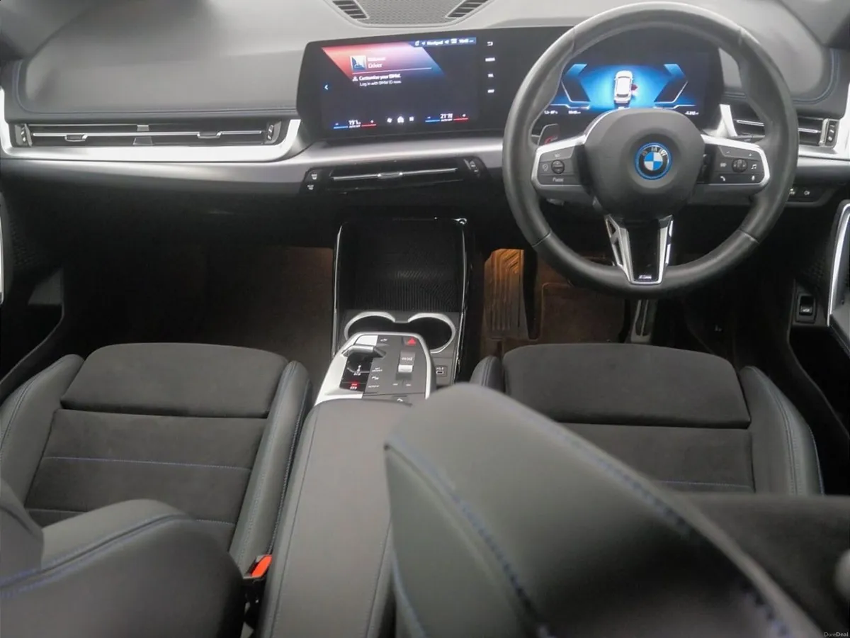 BMW iX1 eDrive20 M Sport - Image 4