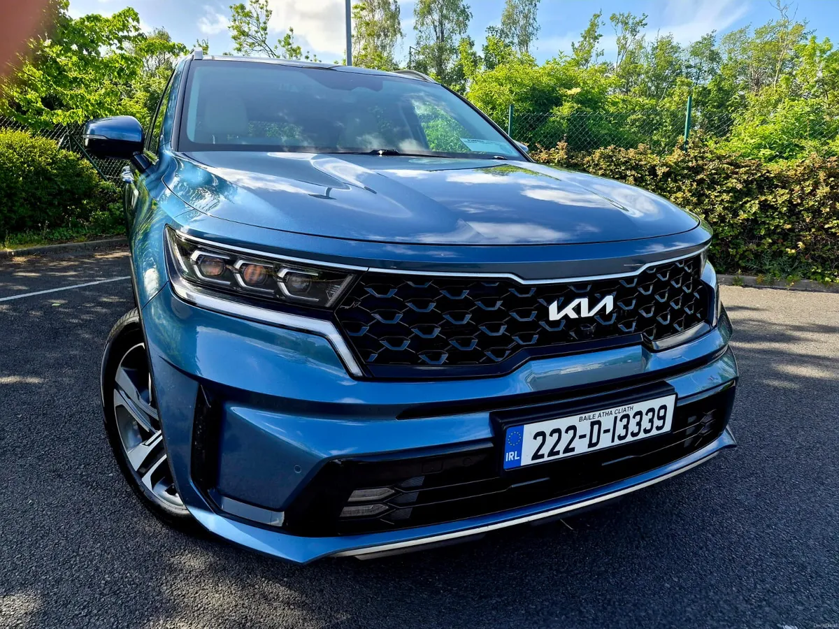 2022 KIA SORENTO 1.6 PHEV K4 4X4 7 SEATER AWD - Image 3