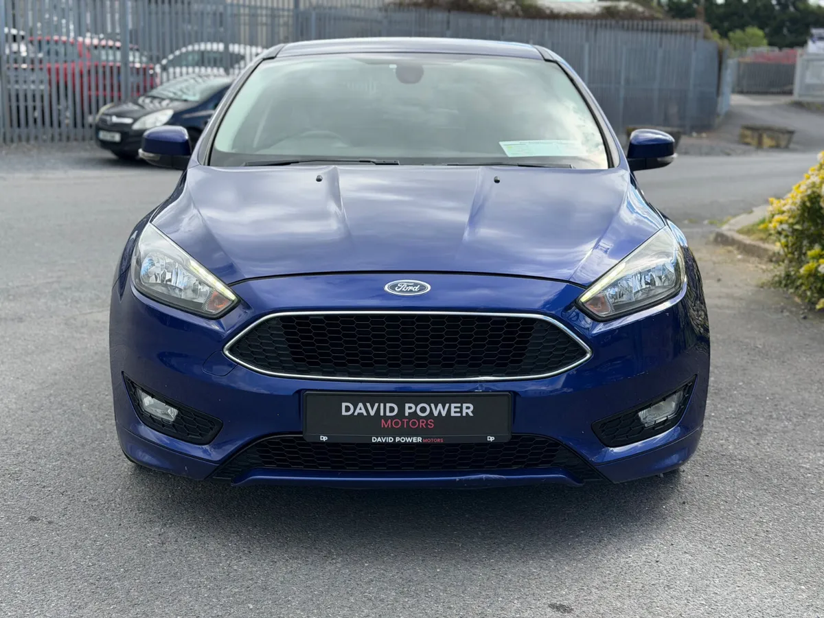 Ford Focus 151 Zetec S - Image 2