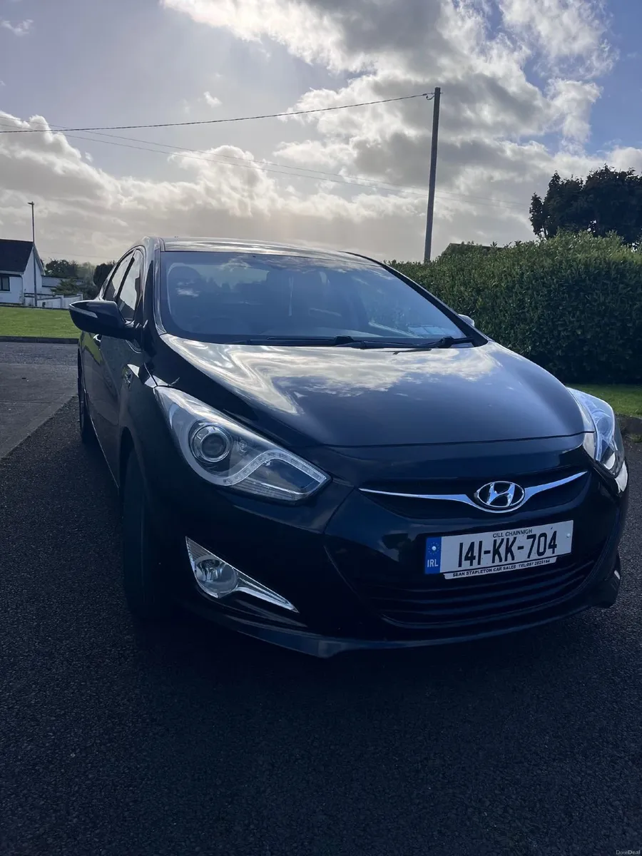 141 Blue Drive Hyundai i40 - Image 2