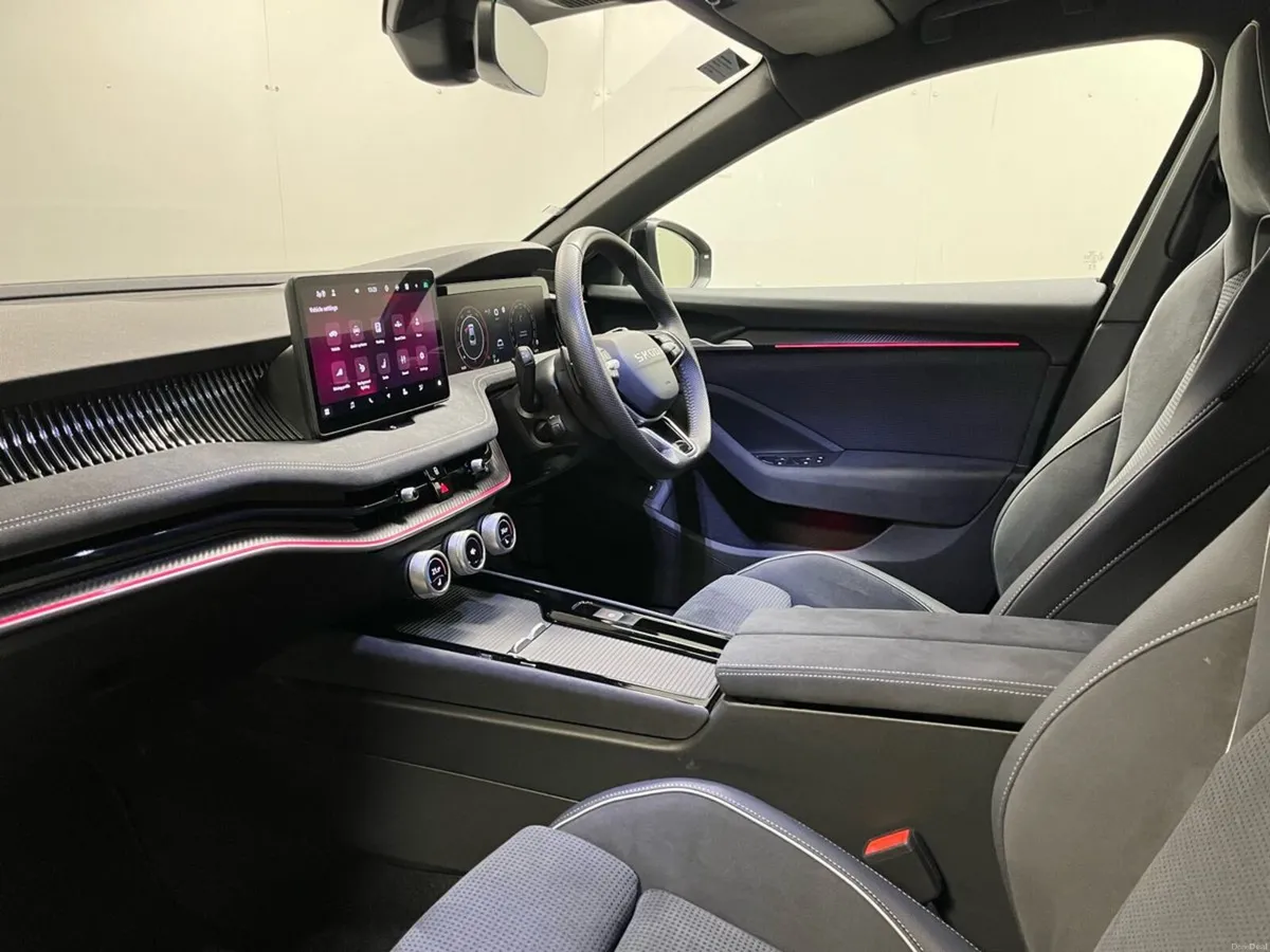 Skoda Superb Sportline DSG 2.0TDI 150BHP - 19 Inch - Image 4