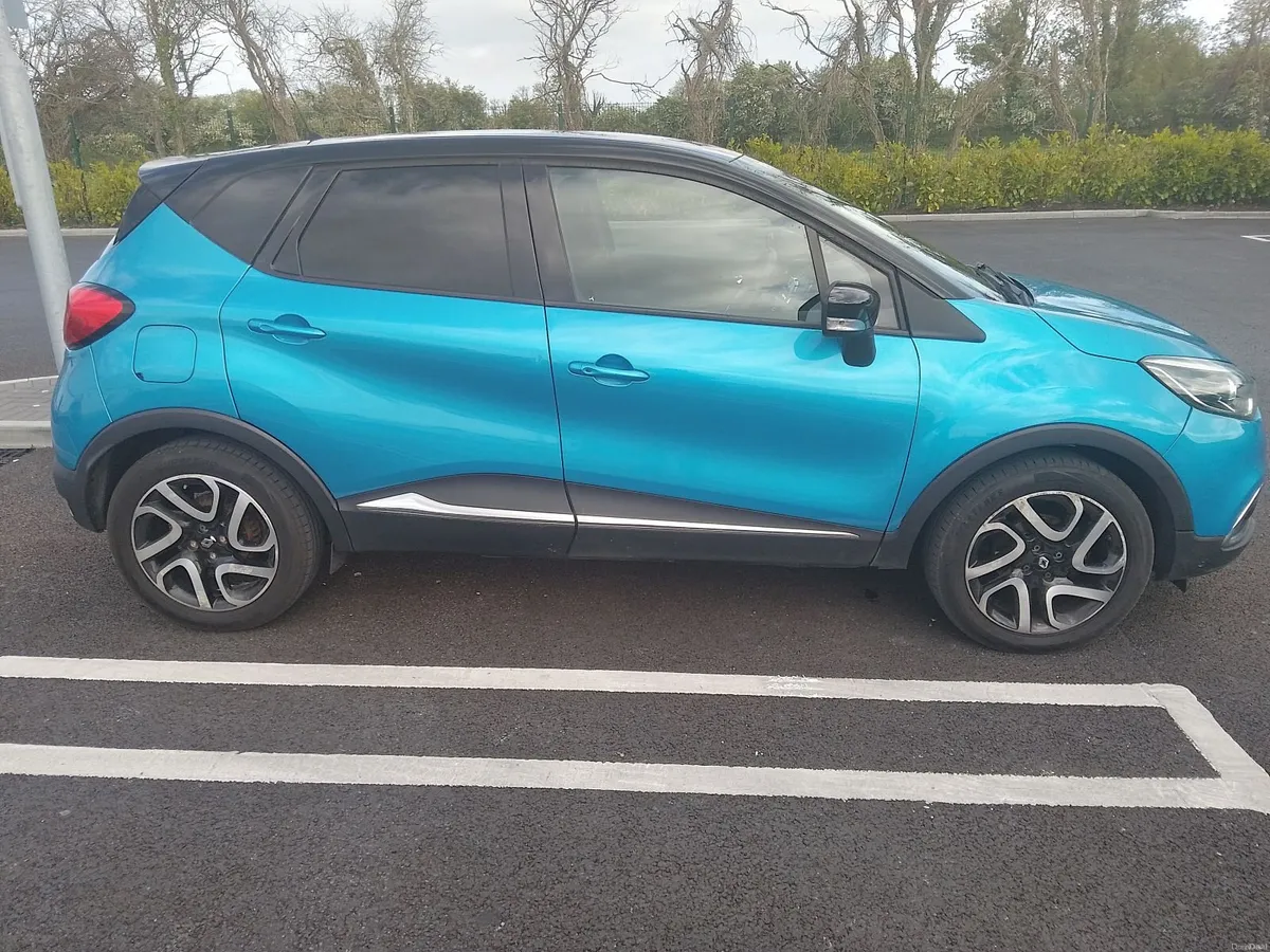 Low Mileage, ONLY 95,000 kms, Two Owners From New! - Image 2