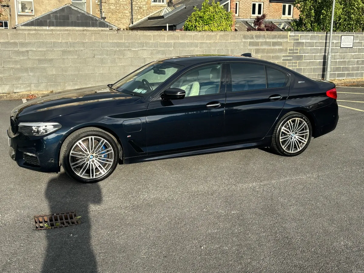 BMW 5 Series M sport - HYBRID - Image 1