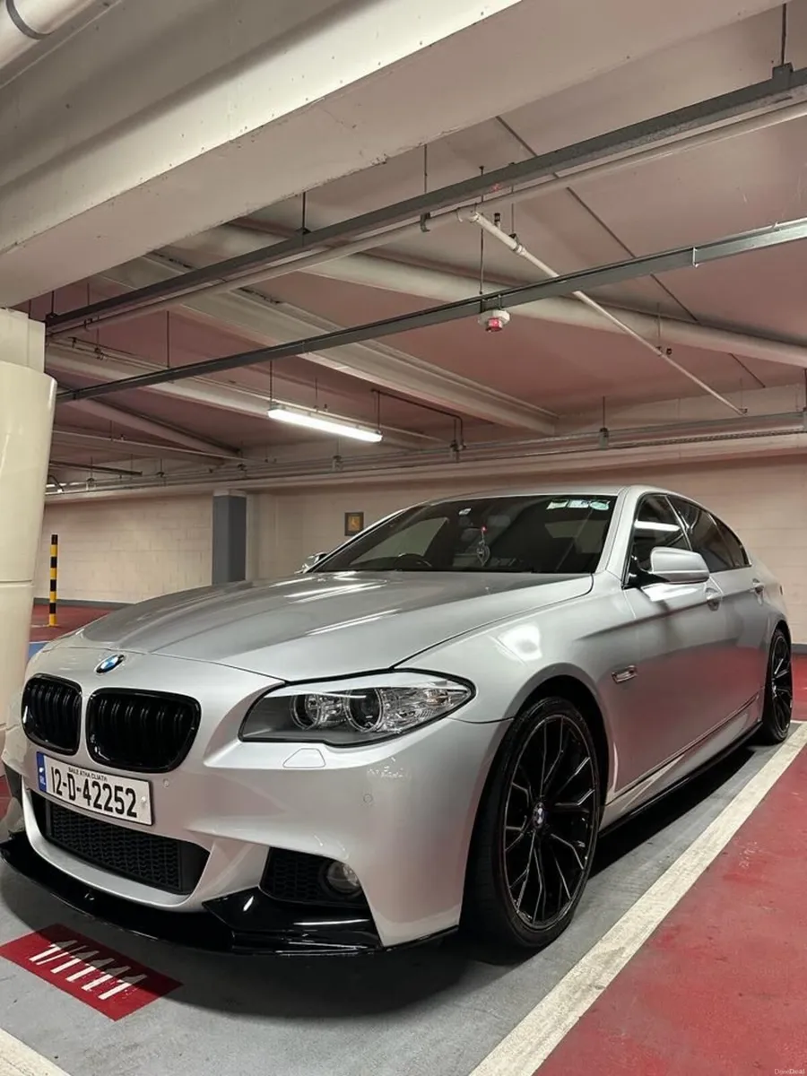 BMW 5-Series 2012 - Image 1
