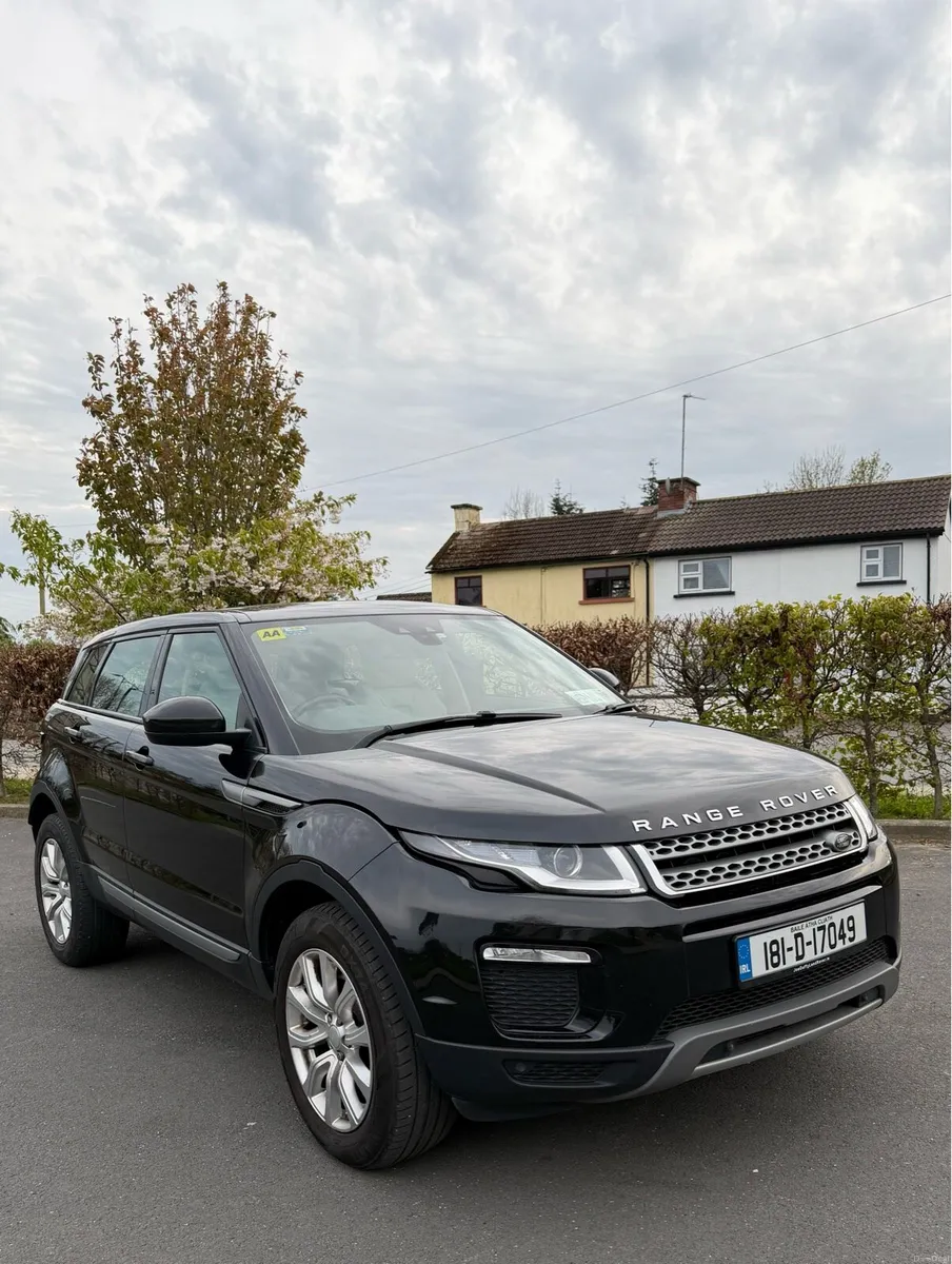 Range Rover - Image 1