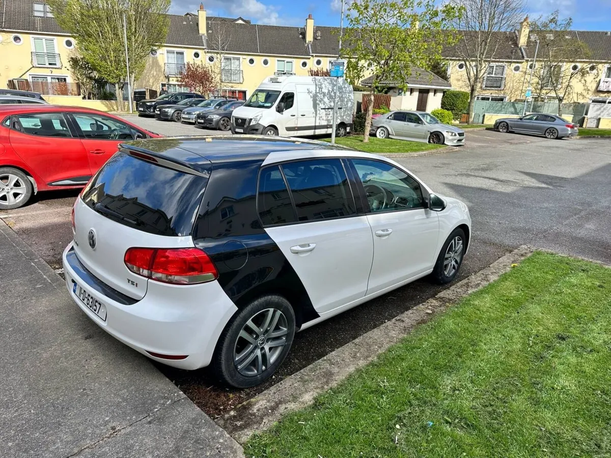 Volkswagen Golf 2011 auto dsg - Image 3