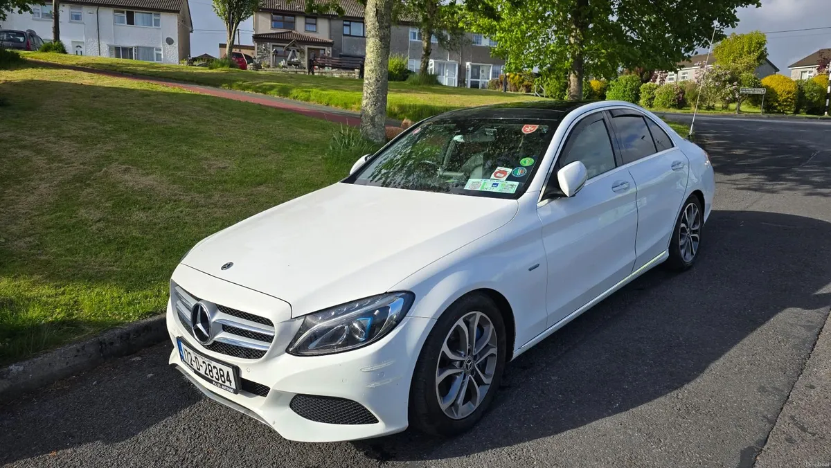 Mercedes-Benz C-Class 2017 - Image 3