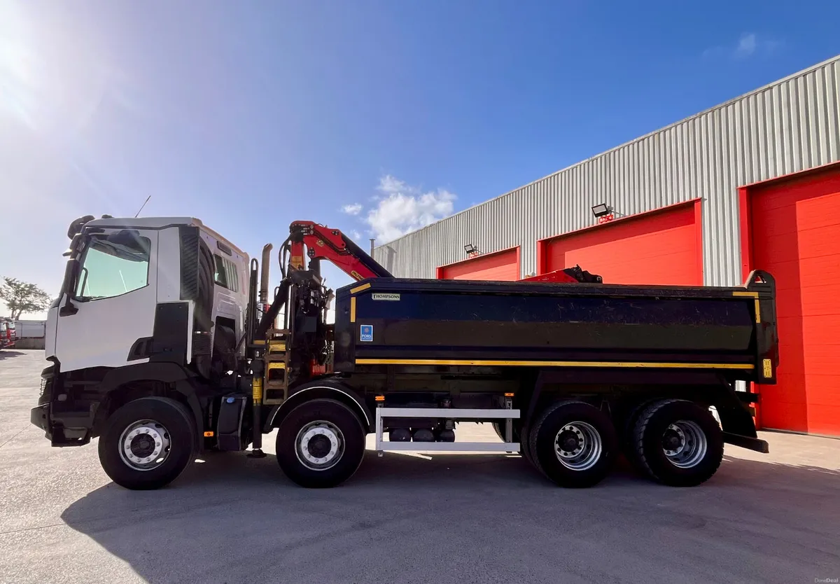2018  Renault C430 8x4  Grab Loader - Image 5