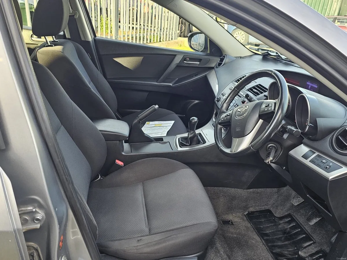 2010  MAZDA3 1.6D NEW NCT - Image 3
