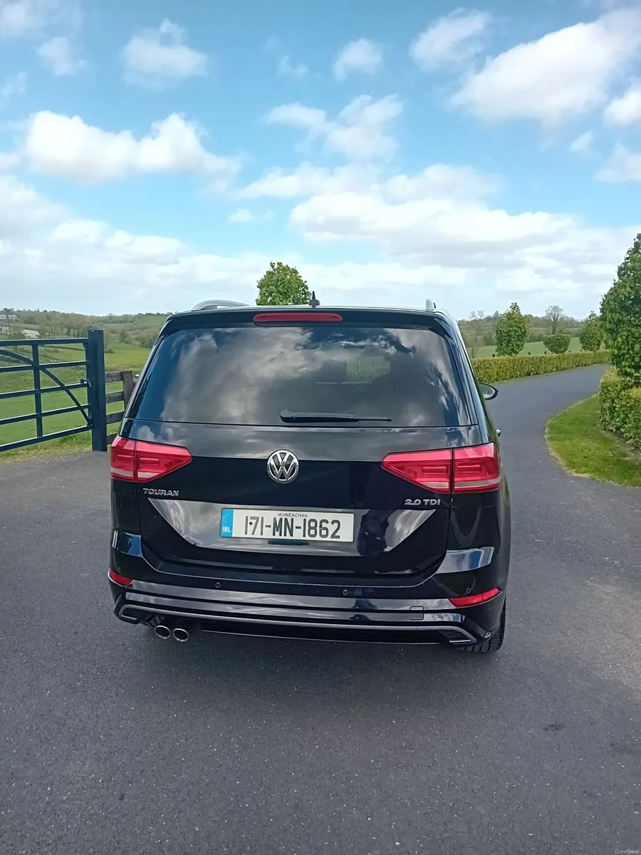 Volkswagen Touran 2017 R LINE 2LTR - Image 3