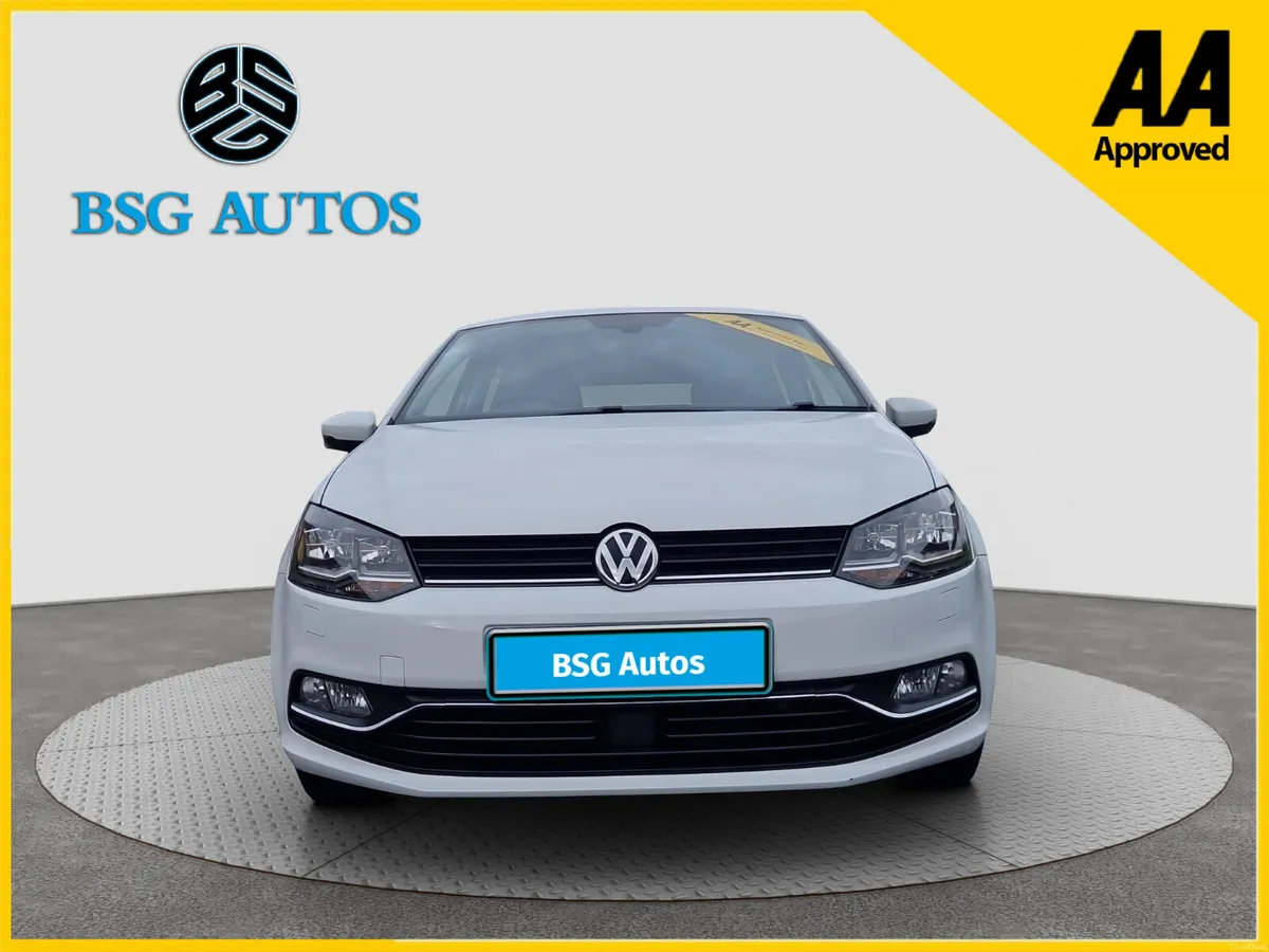 2017 VOLKSWAGEN POLO 1.2 AUTO *HALF LEATHER SEATS* - Image 3