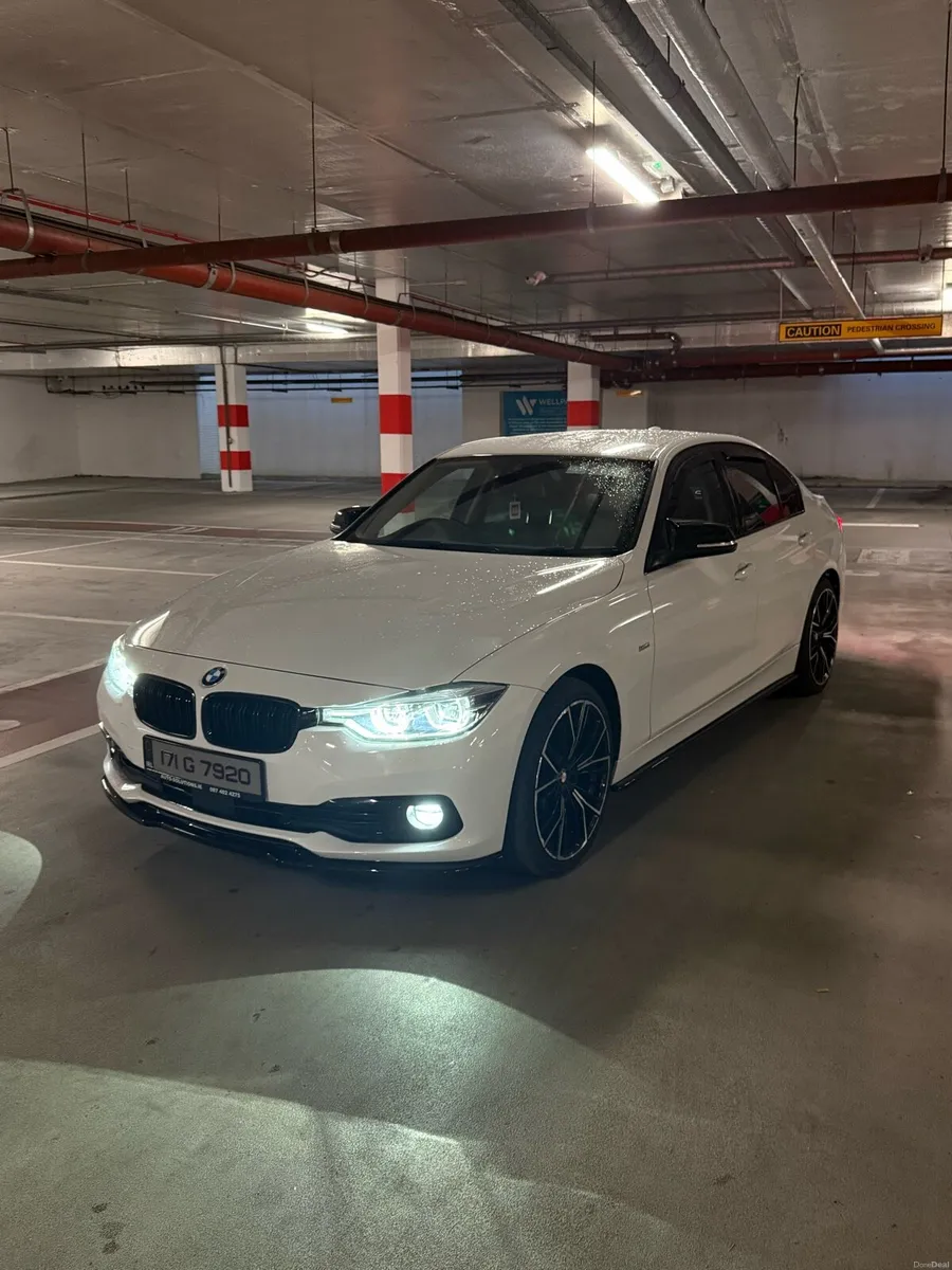 2017 BMW 320D SE AUTOMATIC - Image 4