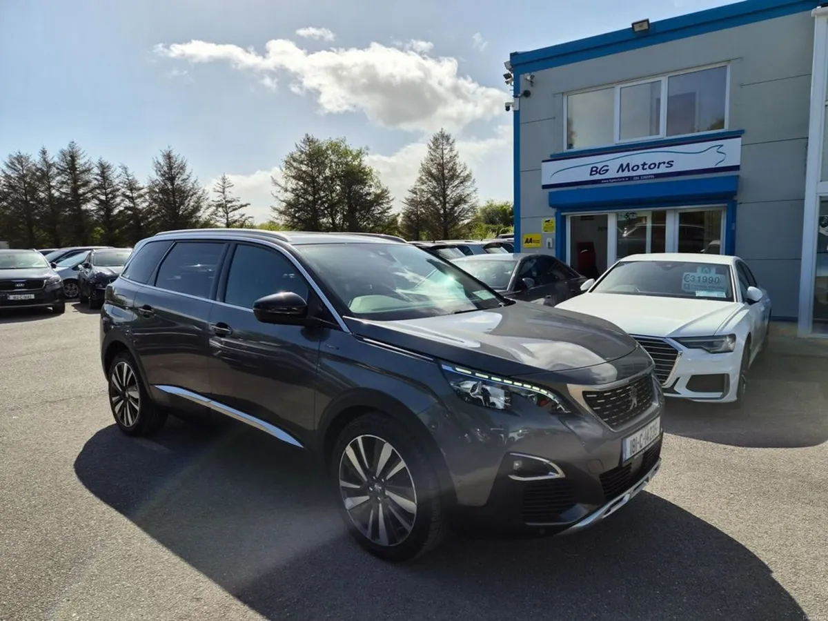 Peugeot 5008 1.6hdi Blue (120) GT Line Premium S/S - Image 1
