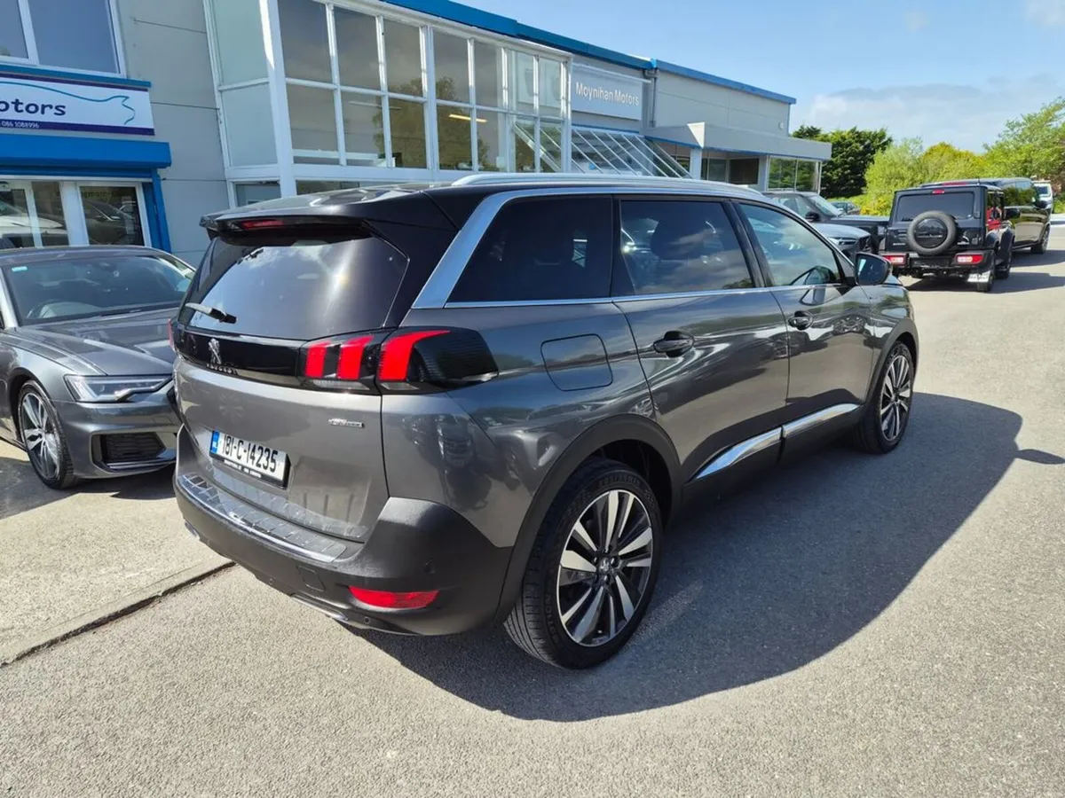 Peugeot 5008 1.6hdi Blue (120) GT Line Premium S/S - Image 3