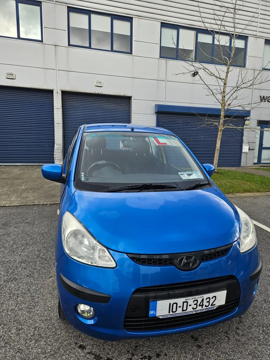 Hyundai i10 2010 - Image 1