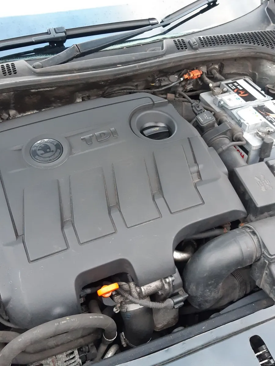 Skoda Octavia 2013 - Image 2
