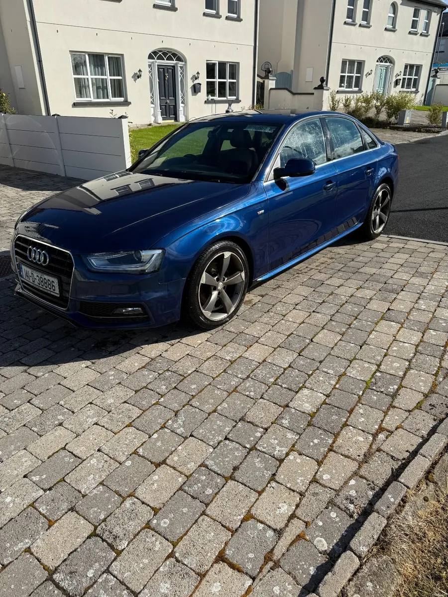 Audi A4 2014 - Image 1
