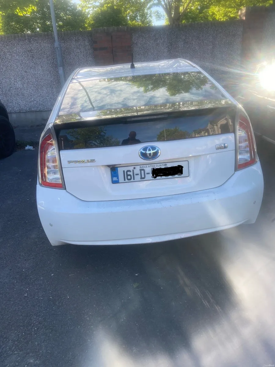 Toyota Prius - Image 3